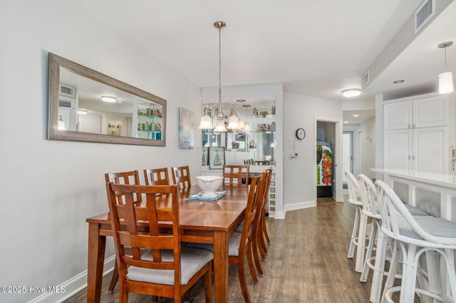 100 Olde Towne Yacht Club Drive 411 + A18, Beaufort, NC 28516