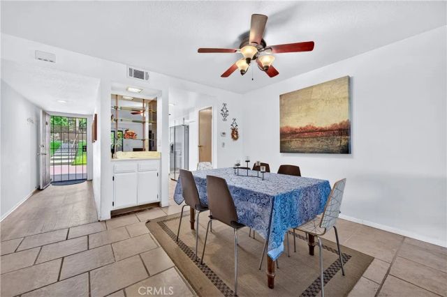 2501 Temple Ave Avenue 104, Signal Hill, CA 90755