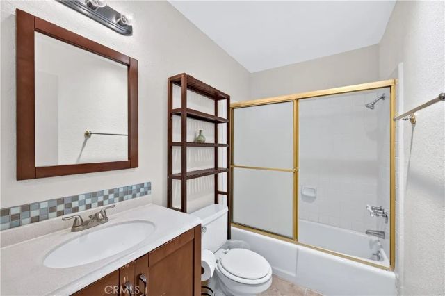 2501 Temple Ave Avenue 104, Signal Hill, CA 90755