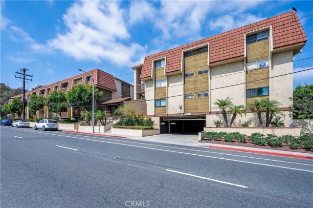 2501 Temple Ave Avenue 104, Signal Hill, CA 90755