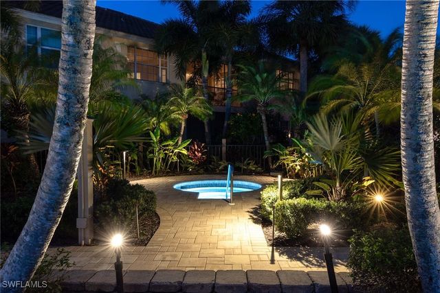 24460 Reserve CT 202, Bonita Springs, FL 34134