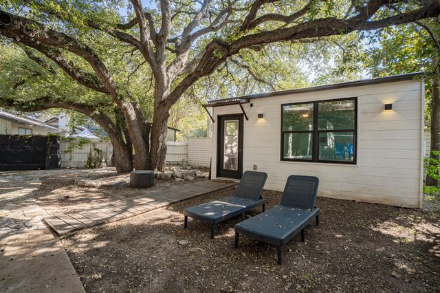 12225 Wallingstone LN, Austin, TX 78750