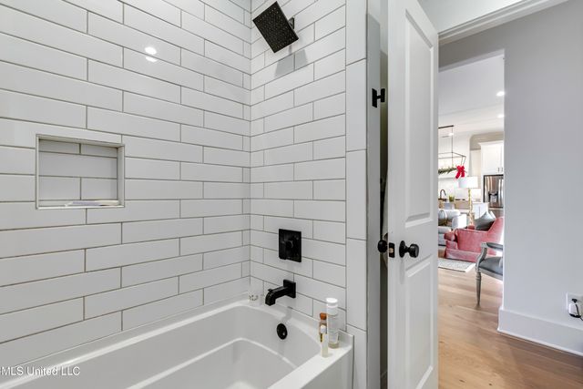 209 Herons Bay Circle, Madison, MS 39110