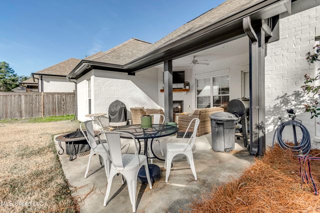 209 Herons Bay Circle, Madison, MS 39110