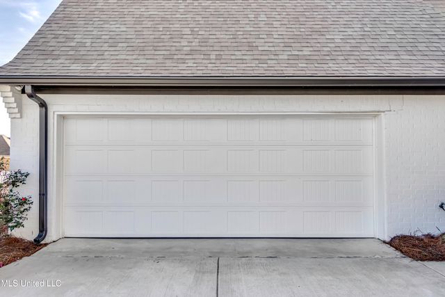 209 Herons Bay Circle, Madison, MS 39110