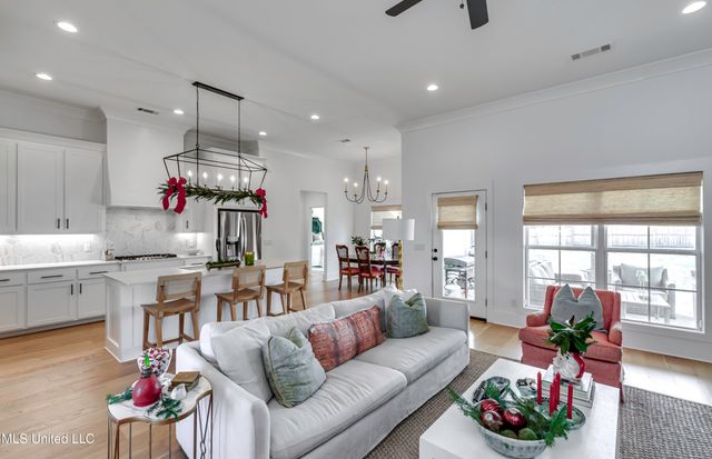 209 Herons Bay Circle, Madison, MS 39110