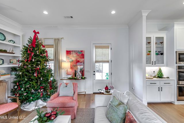 209 Herons Bay Circle, Madison, MS 39110