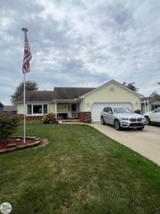 113 Murray Court, Marine City, MI 48039