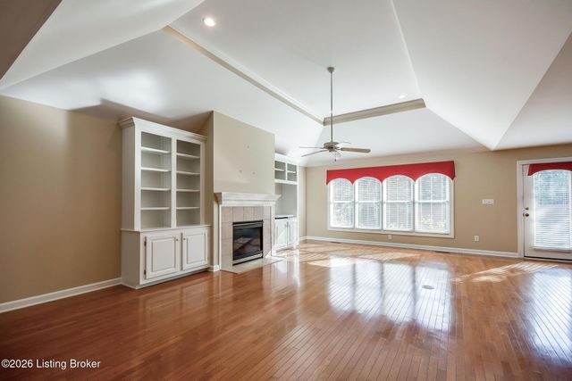 3909 Mulberry Row Way, Louisville, KY 40299