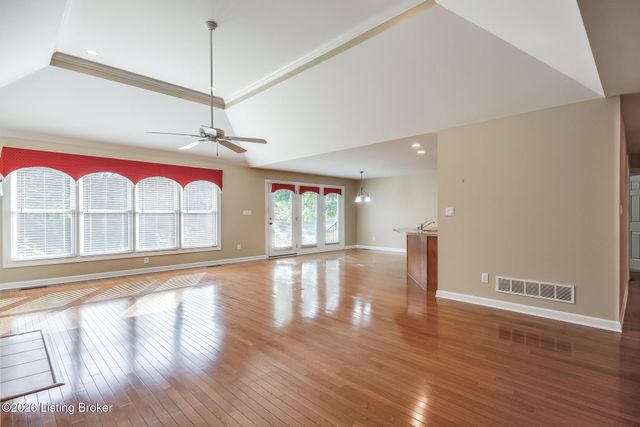 3909 Mulberry Row Way, Louisville, KY 40299