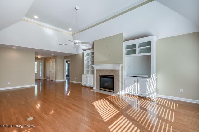 3909 Mulberry Row Way, Louisville, KY 40299