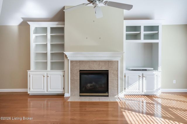 3909 Mulberry Row Way, Louisville, KY 40299
