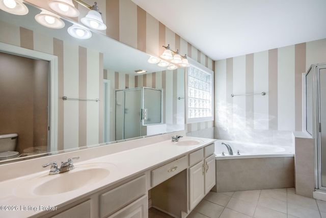 3909 Mulberry Row Way, Louisville, KY 40299