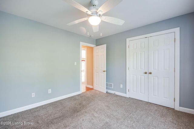 3909 Mulberry Row Way, Louisville, KY 40299