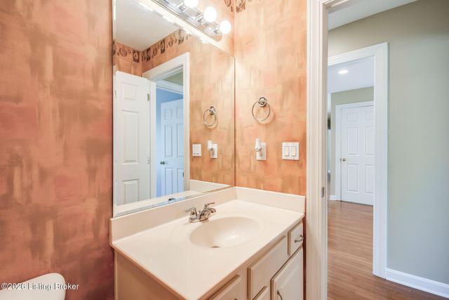 3909 Mulberry Row Way, Louisville, KY 40299
