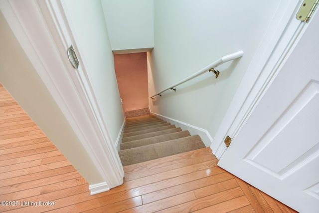 3909 Mulberry Row Way, Louisville, KY 40299