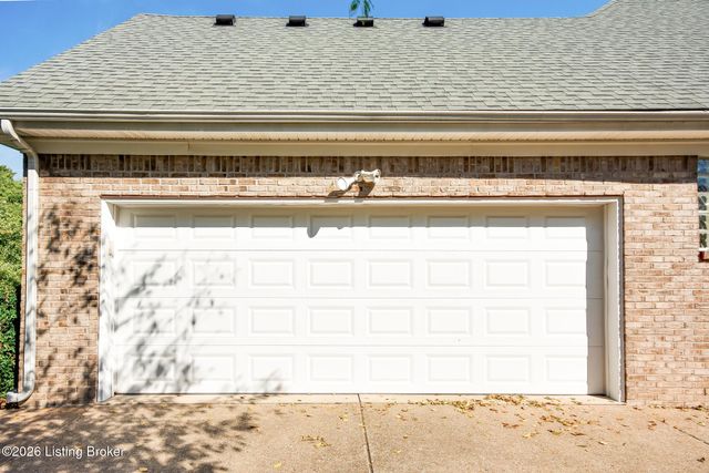 3909 Mulberry Row Way, Louisville, KY 40299