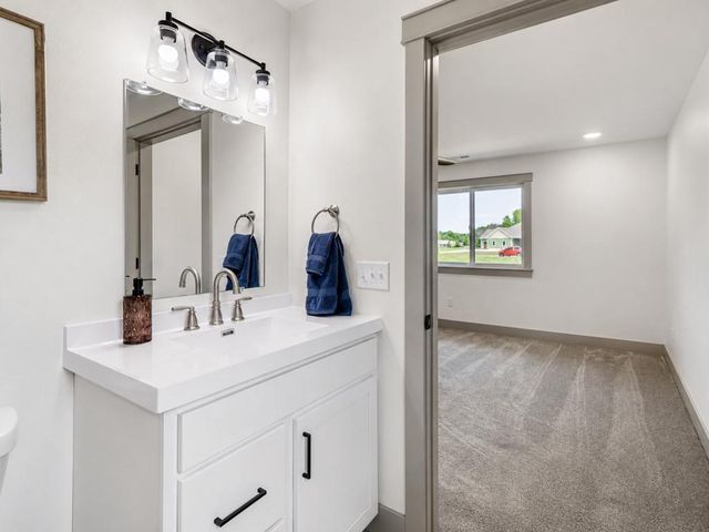309 Pinehurst Drive, Mankato, MN 56001