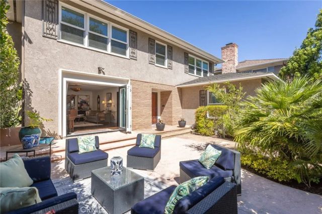 4315 Olive Avenue, Long Beach, CA 90807