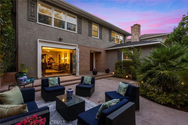 4315 Olive Avenue, Long Beach, CA 90807