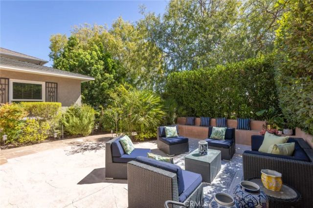 4315 Olive Avenue, Long Beach, CA 90807