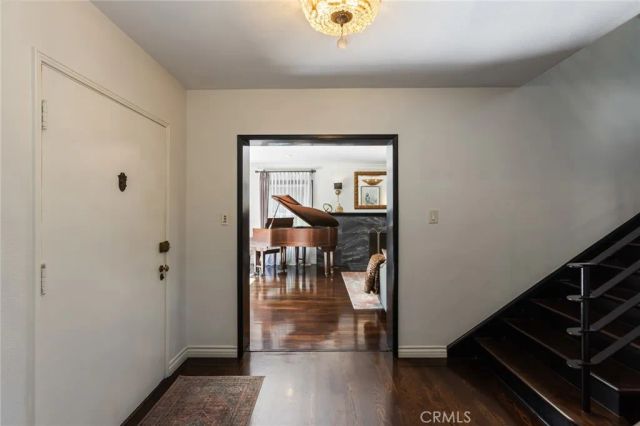 4315 Olive Avenue, Long Beach, CA 90807