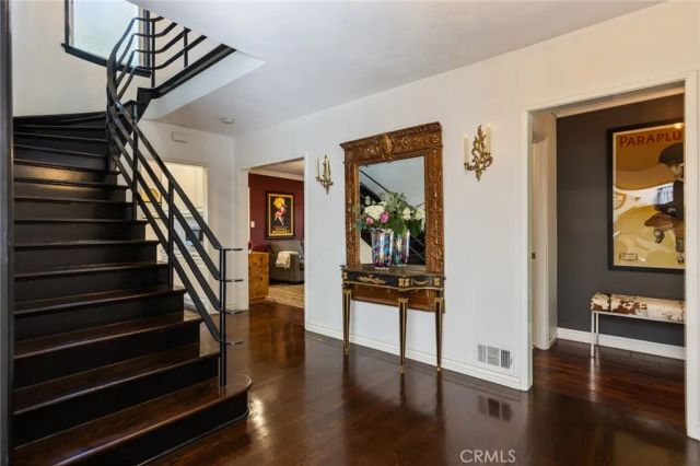 4315 Olive Avenue, Long Beach, CA 90807