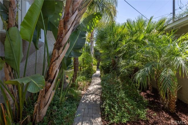 4315 Olive Avenue, Long Beach, CA 90807