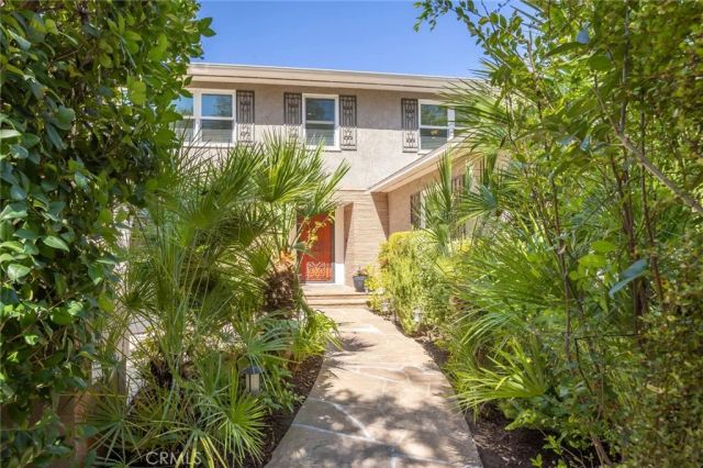 4315 Olive Avenue, Long Beach, CA 90807