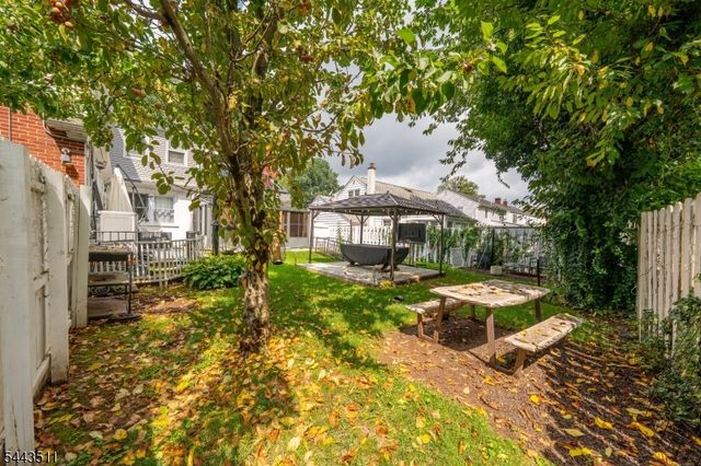905 Salem Ave, Hillside Twp., NJ 07205