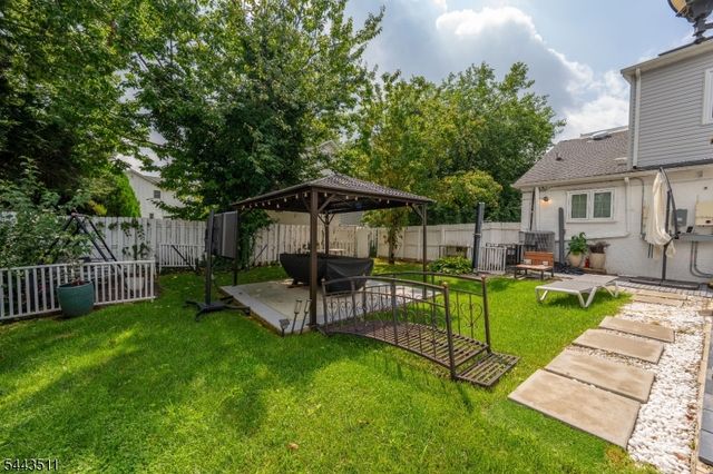 905 Salem Ave, Hillside Twp., NJ 07205