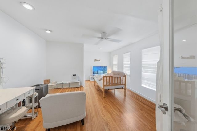 905 Salem Ave, Hillside Twp., NJ 07205