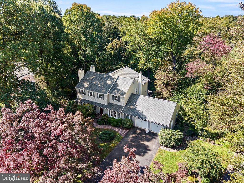 9 BRIARCREST DR, ROSE VALLEY, PA 19086 — exterior