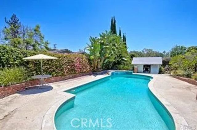 5032 Siesta Lane, Yorba Linda, CA 92886