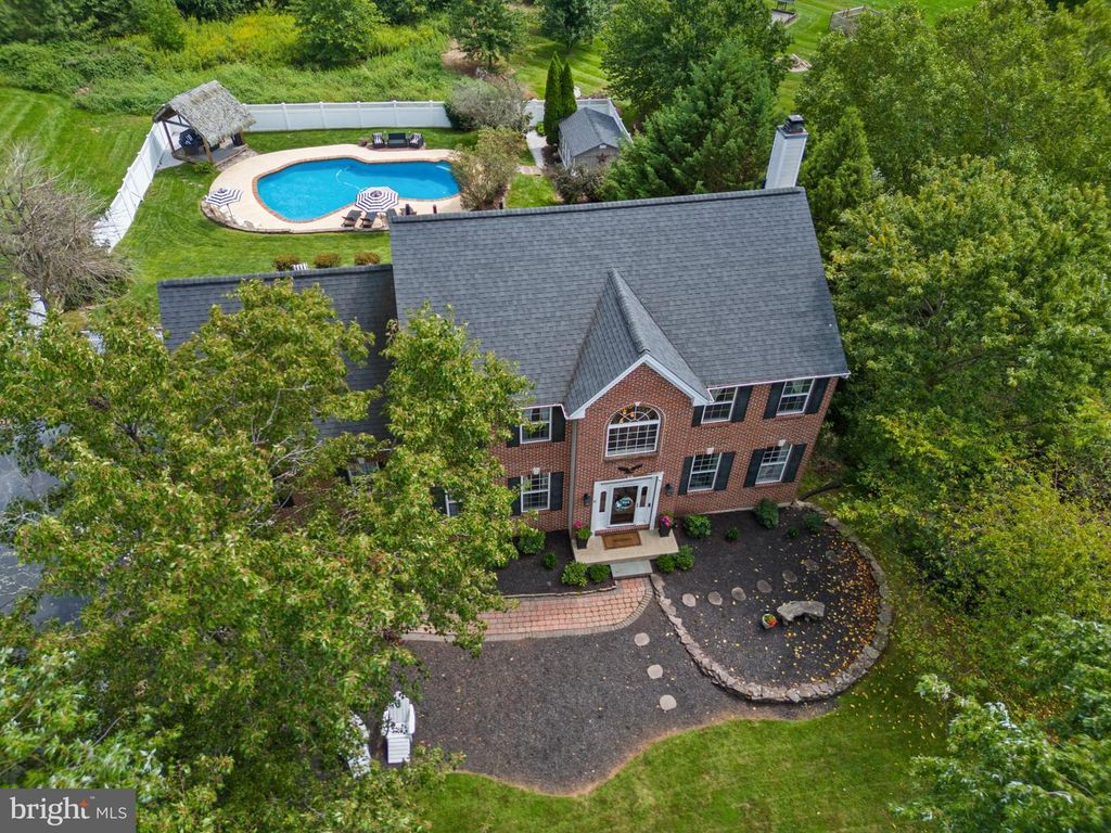 21 BOWMAN CT, ROYERSFORD, PA 19468 — photo 4