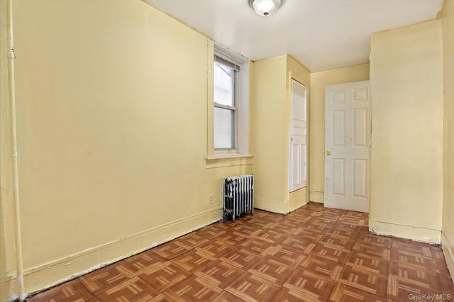 3622 37th Street, Astoria, NY 11101