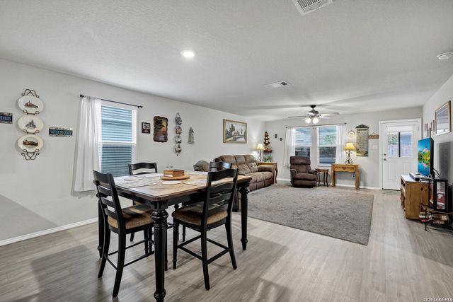 10511 Borlaug, Converse, TX 78109