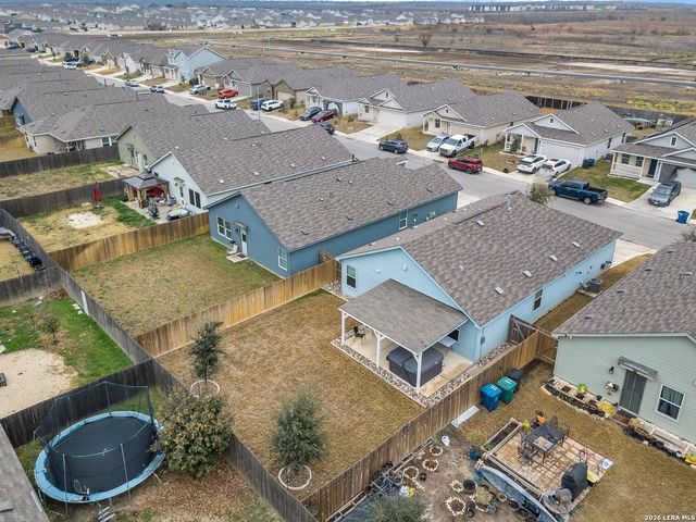 10511 Borlaug, Converse, TX 78109