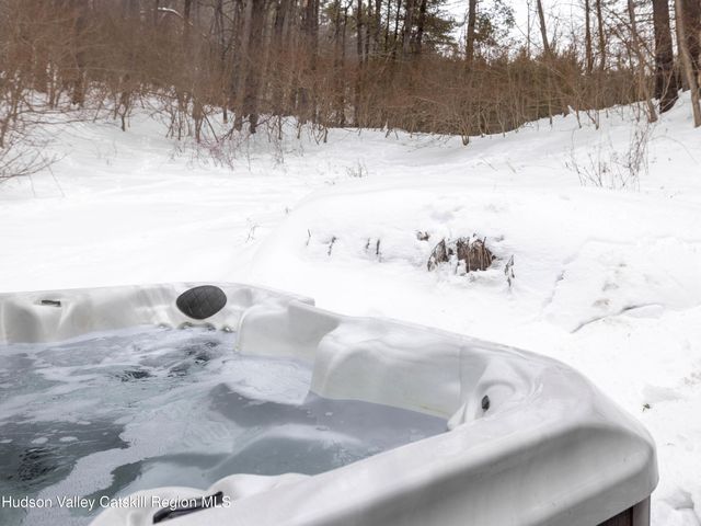 14042 Route 23, Prattsville, NY 12468