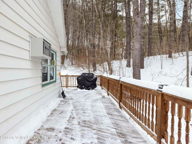 14042 Route 23, Prattsville, NY 12468