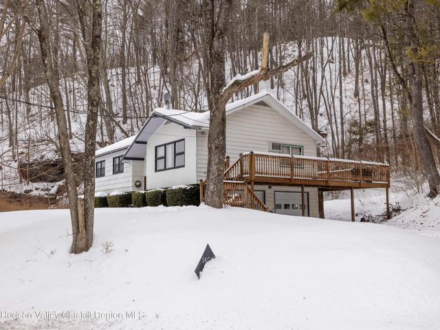 14042 Route 23, Prattsville, NY 12468