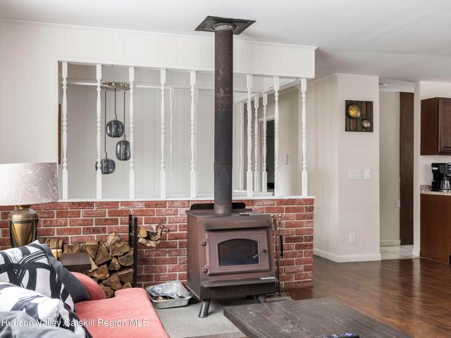 14042 Route 23, Prattsville, NY 12468