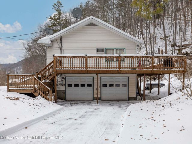 14042 Route 23, Prattsville, NY 12468