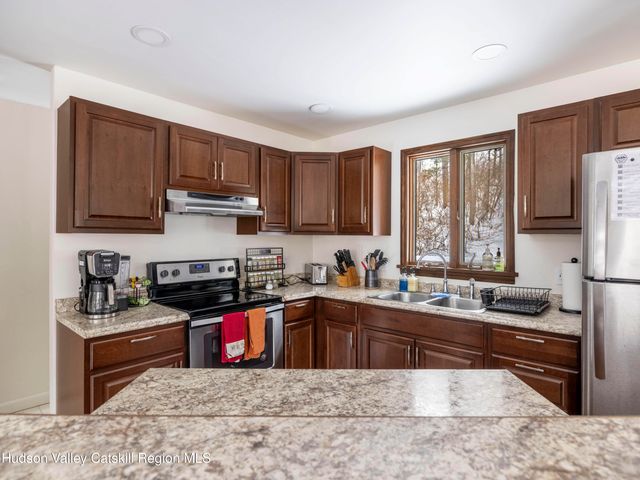 14042 Route 23, Prattsville, NY 12468