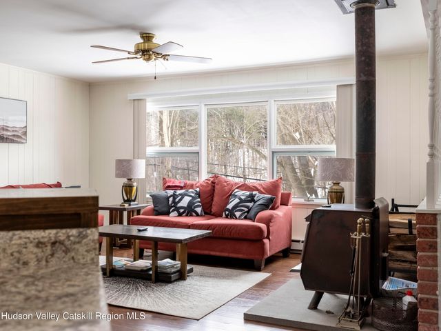 14042 Route 23, Prattsville, NY 12468