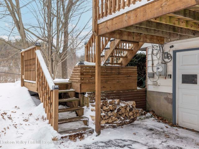 14042 Route 23, Prattsville, NY 12468