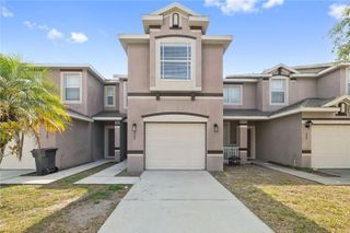 527 GLENN CROSS DRIVE, Ruskin, FL 33570