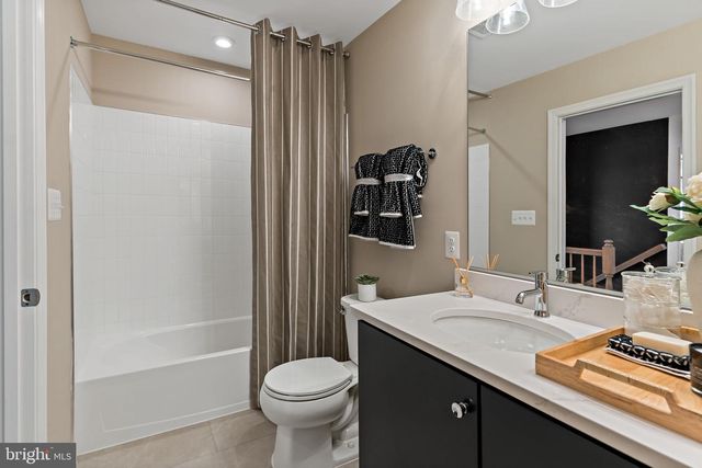 TBB OUTRIGGER RD #CARNEGIE II, Inwood, WV 25428