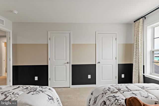 TBB OUTRIGGER RD #CARNEGIE II, Inwood, WV 25428