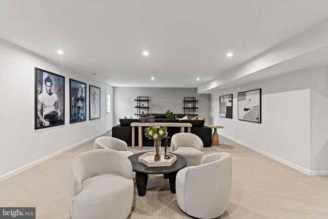 TBB OUTRIGGER RD #CARNEGIE II, Inwood, WV 25428